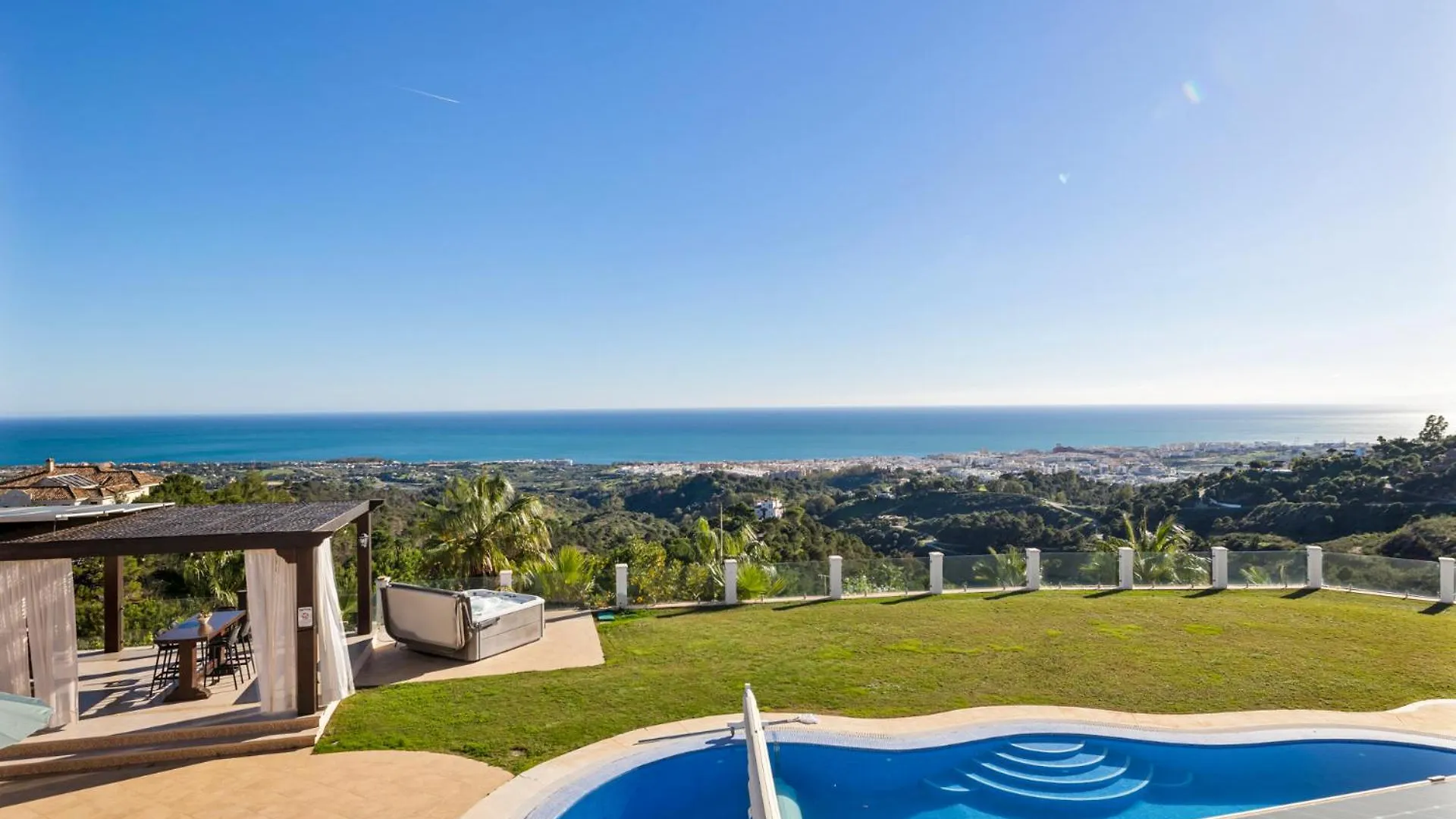 Luxury Villa Bellagio Estepona (Adults Only)